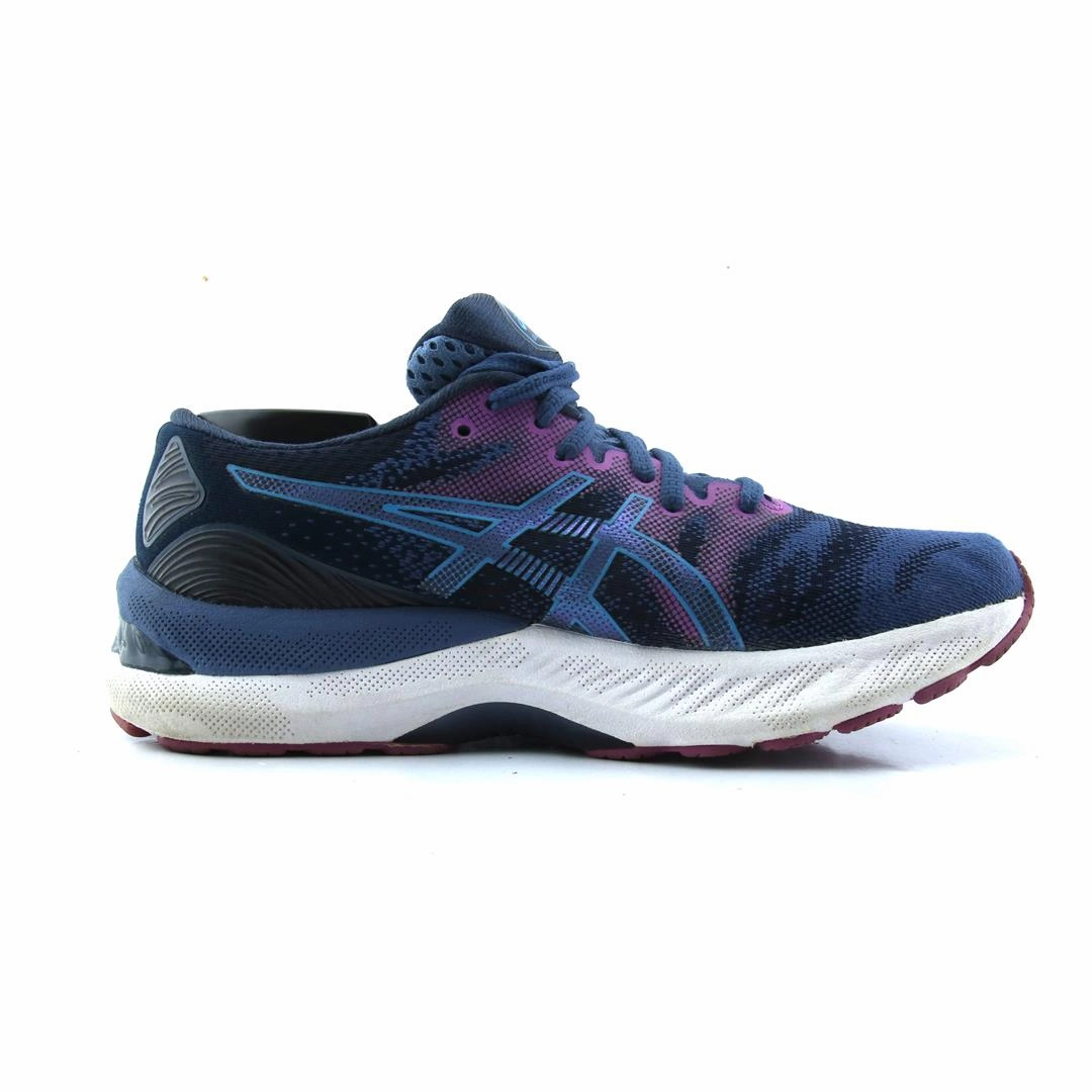 ASICS GEL NIMBUS 23