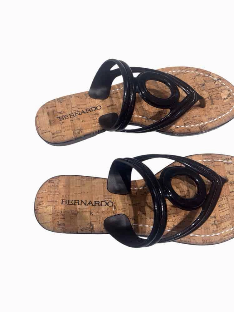 Bernardo Black Size 8 Sandals