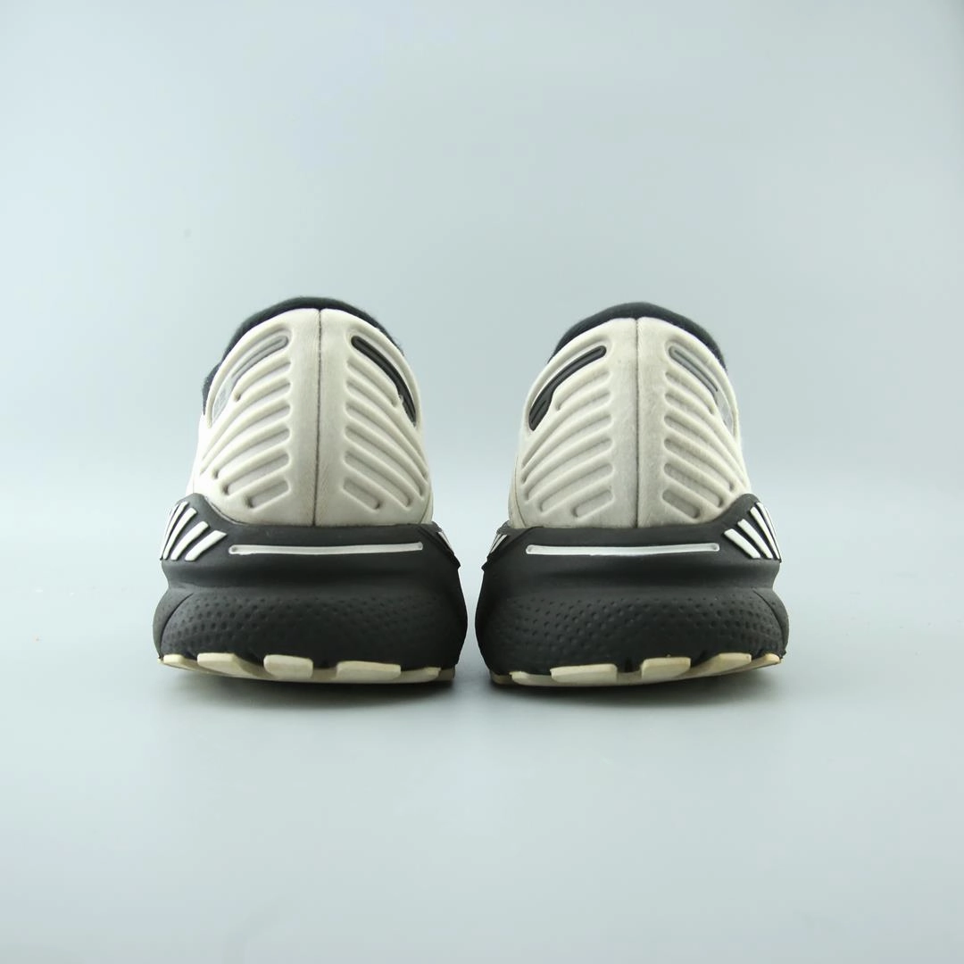 BROOKS ADRENALINE GTS 22