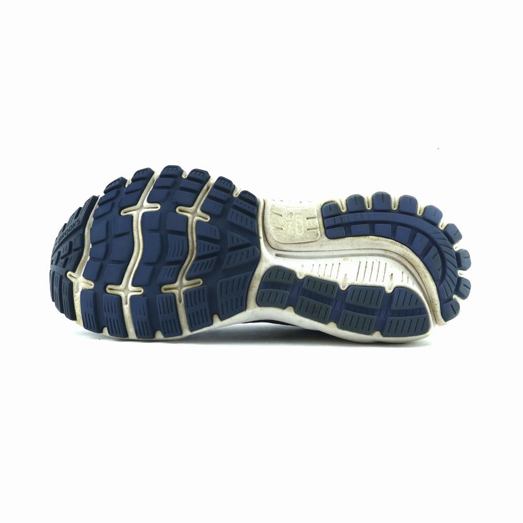BROOKS GHOST 12