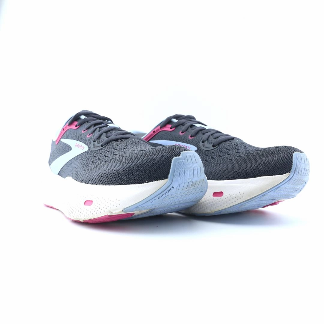 BROOKS GHOST MAX