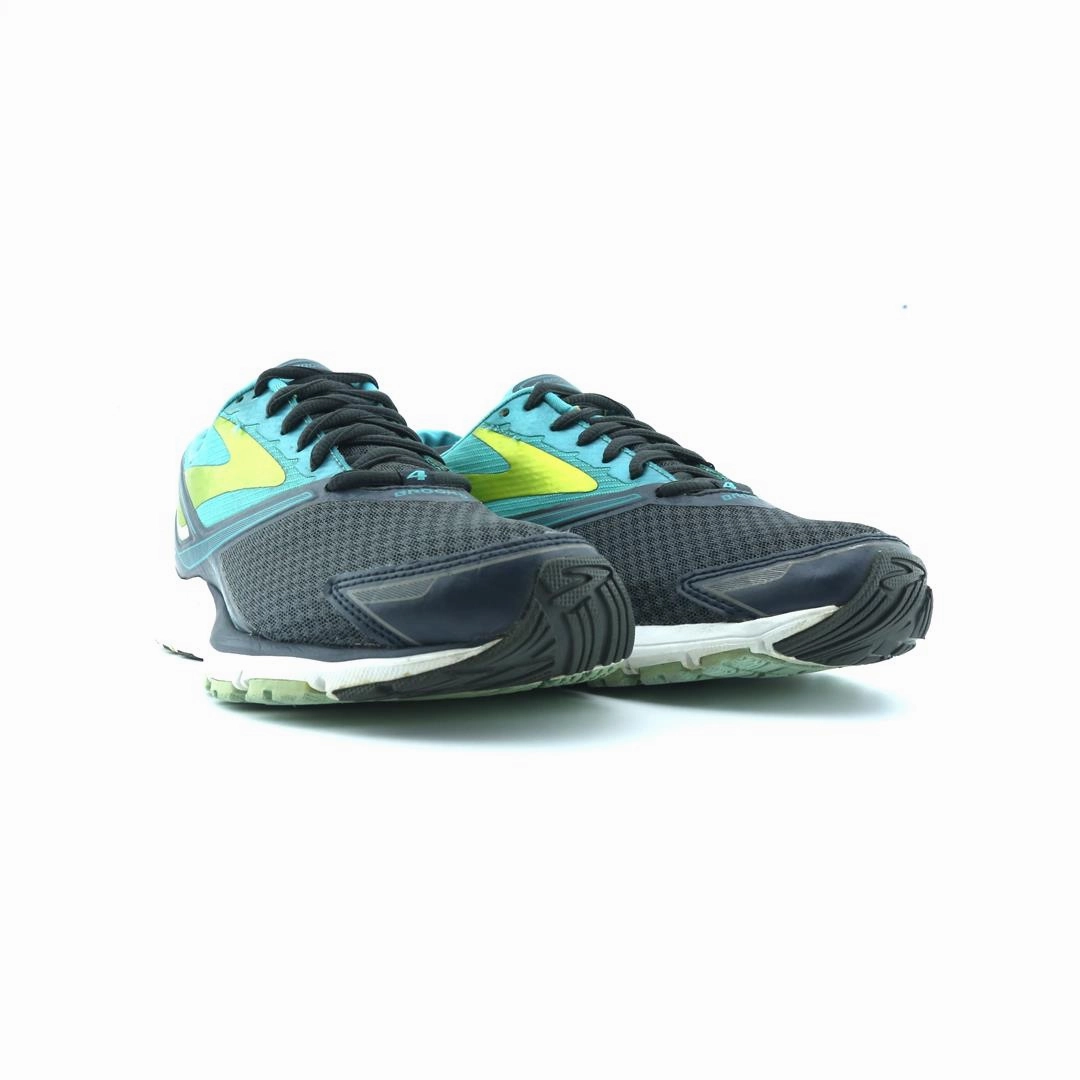 BROOKS LAUNCH 4