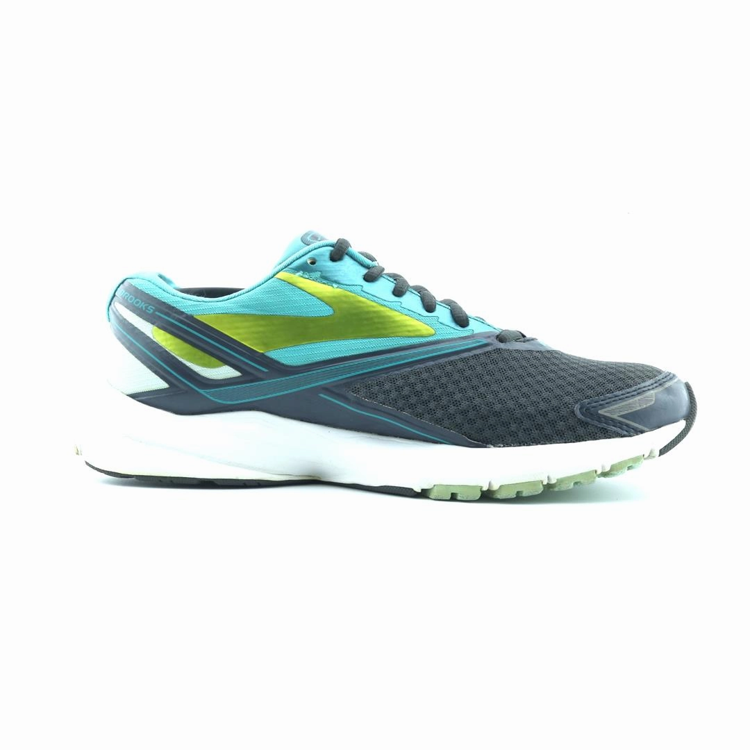 BROOKS LAUNCH 4
