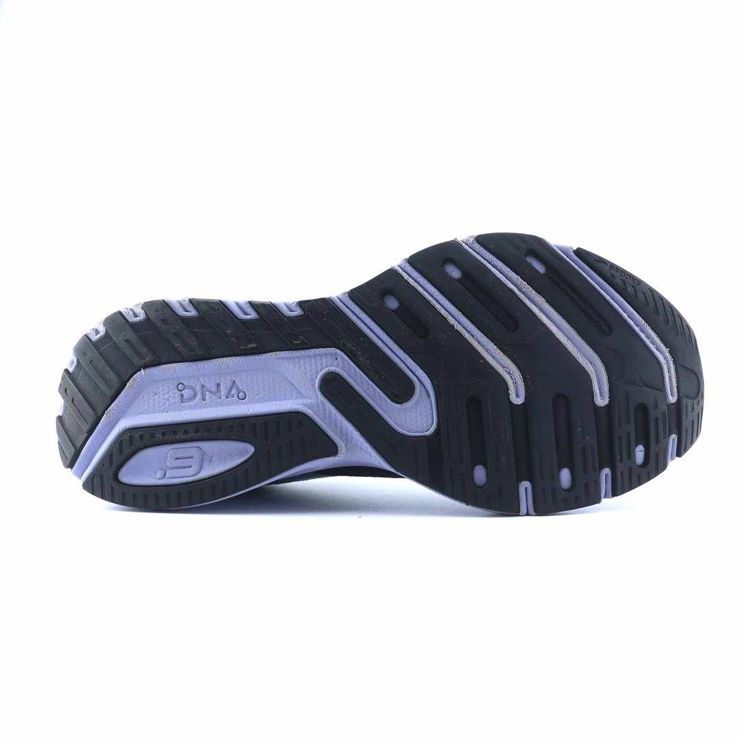 BROOKS LAUNCH 9