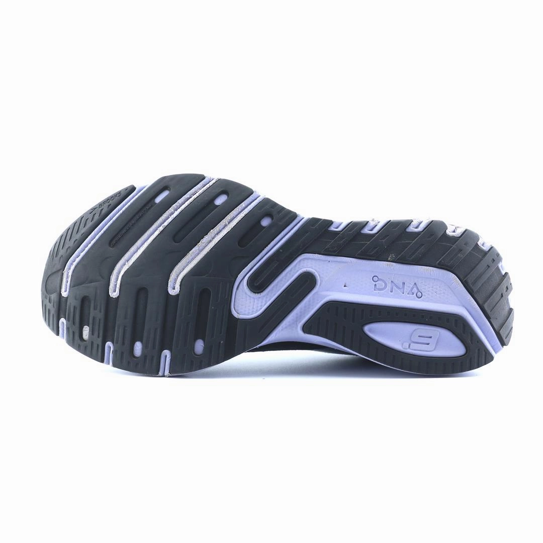 BROOKS LAUNCH 9