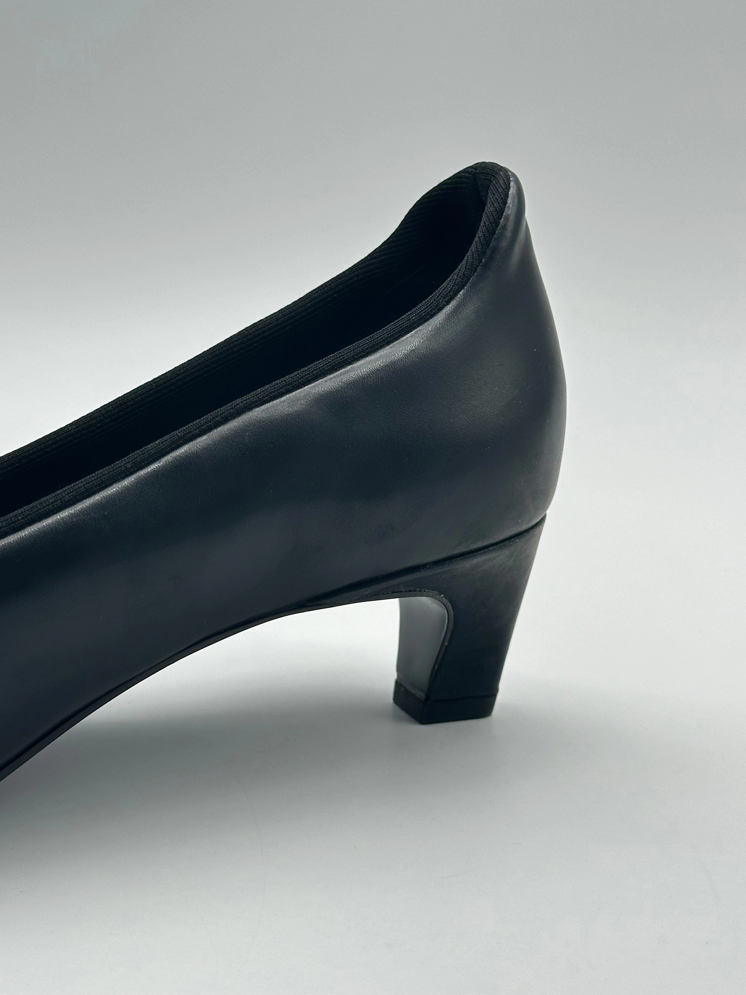 Calf Doll Decollete