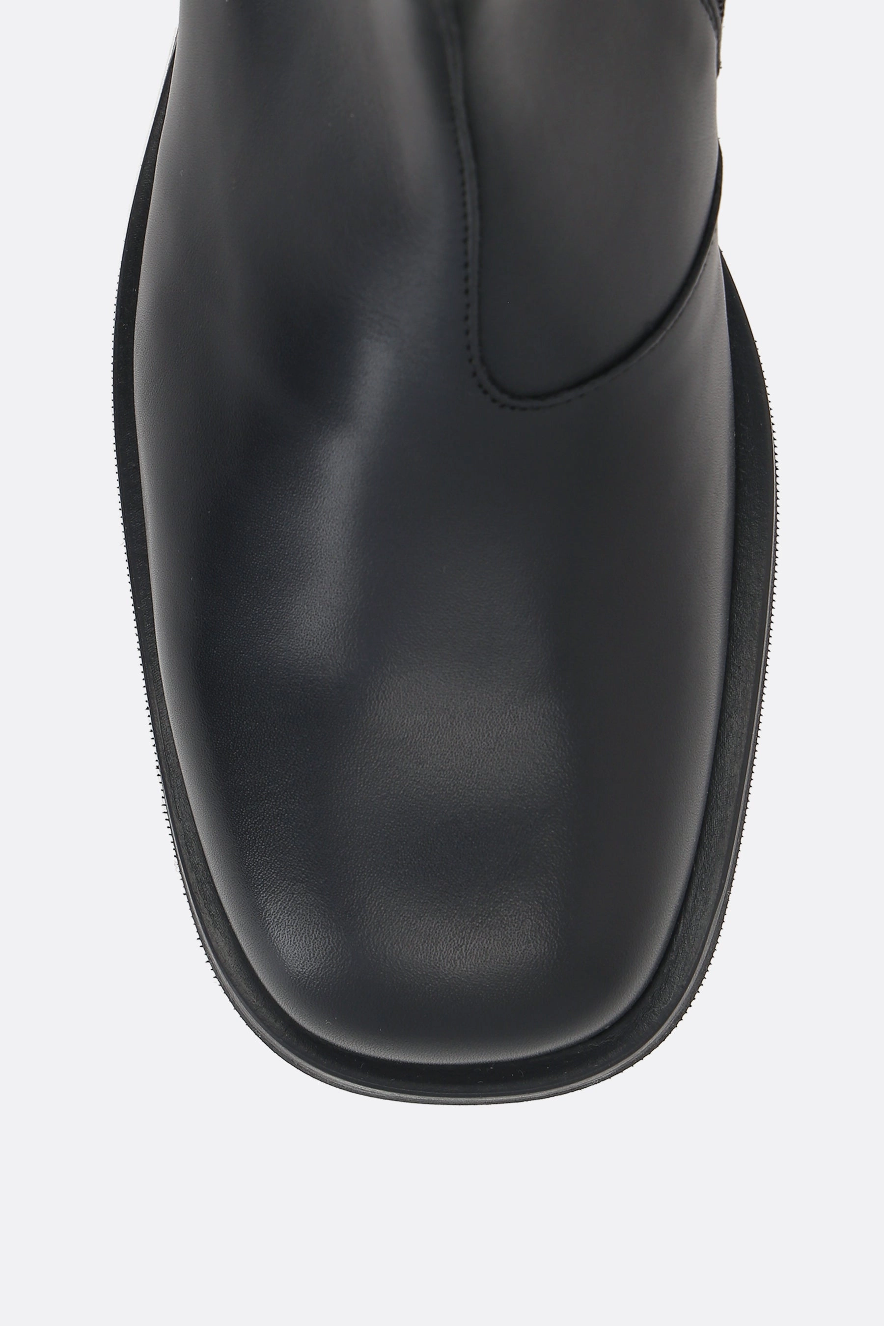 Camion smooth leather ankle boots