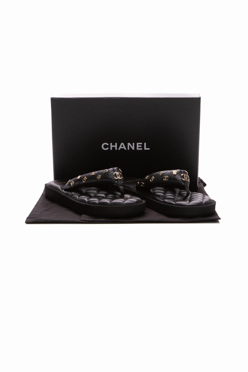 Charms Padded Pool Thong Sandals - Size 41
