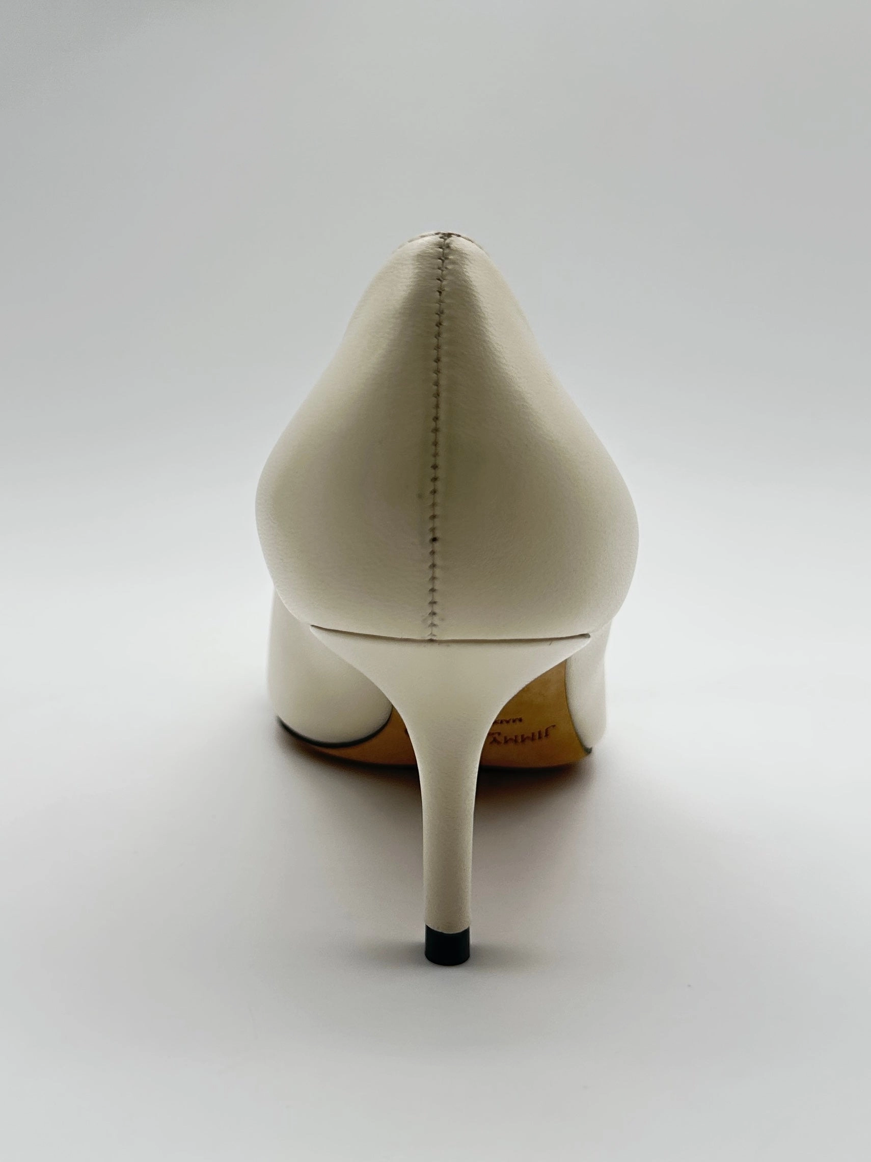 Crystals Pumps