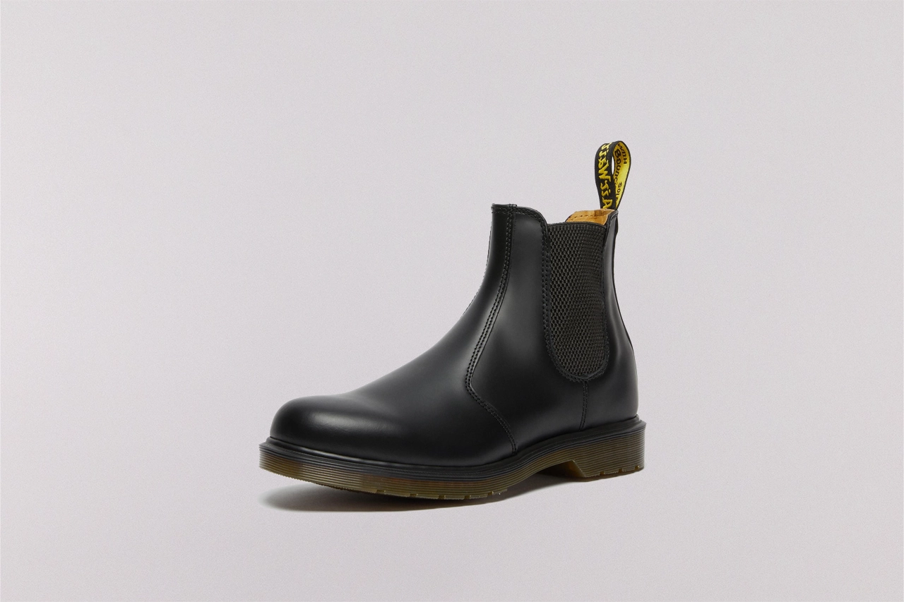 Dr. Martens Smooth Leather Chelsea Boots