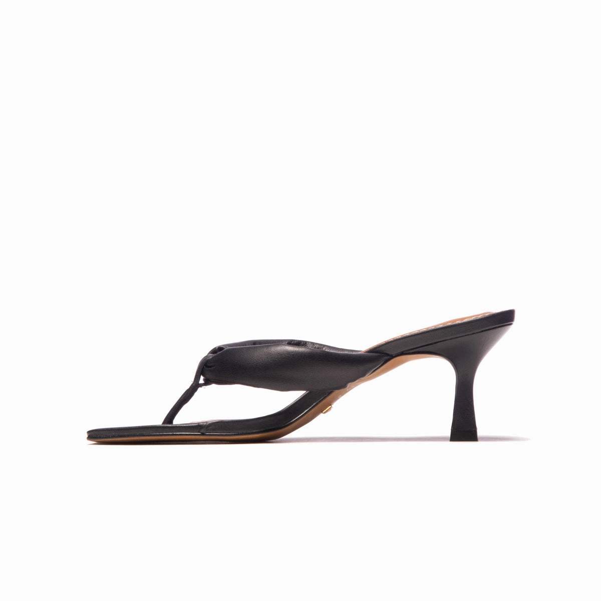 Gardenia Black Leather