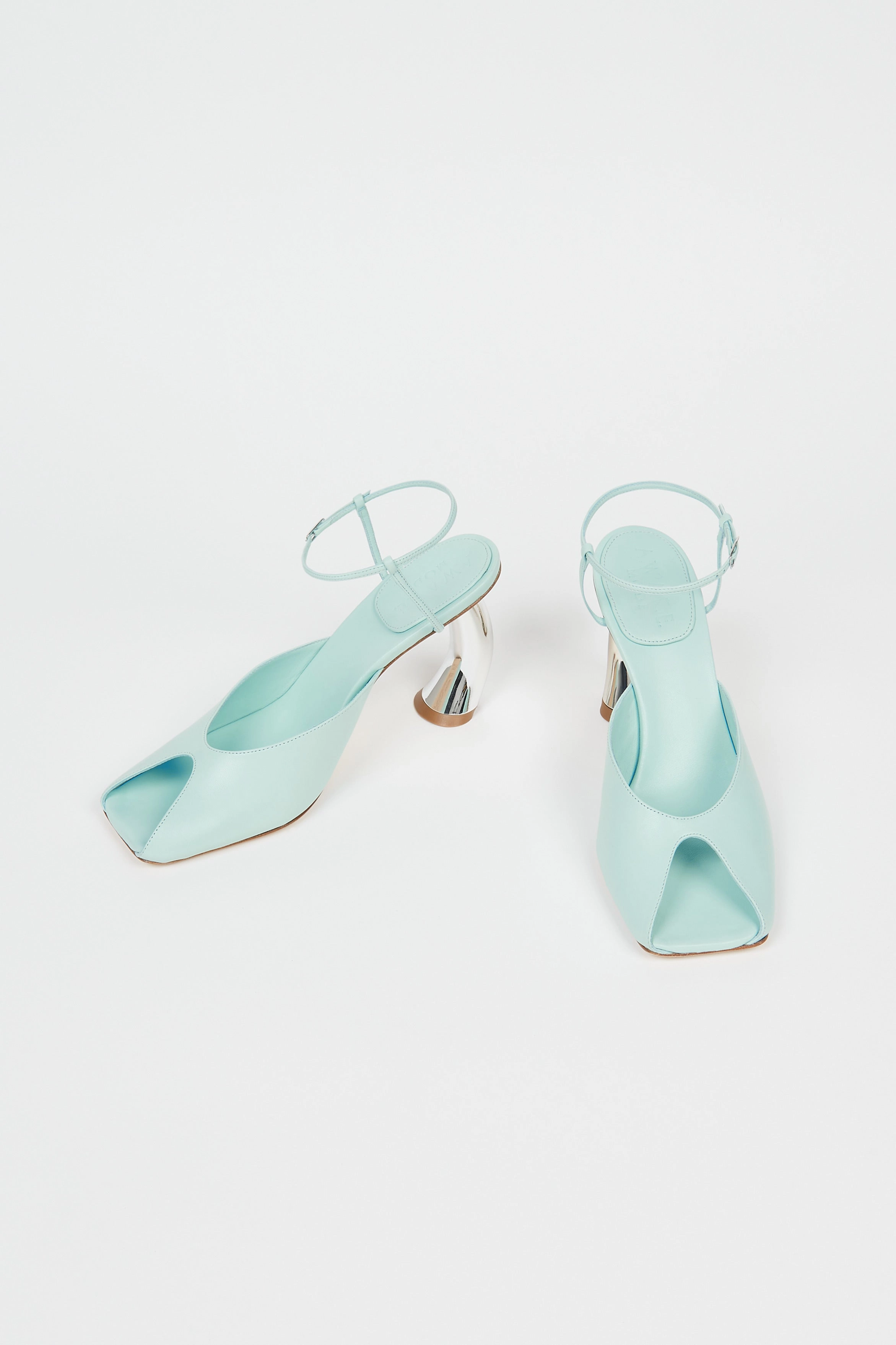 Giustine Turquoise