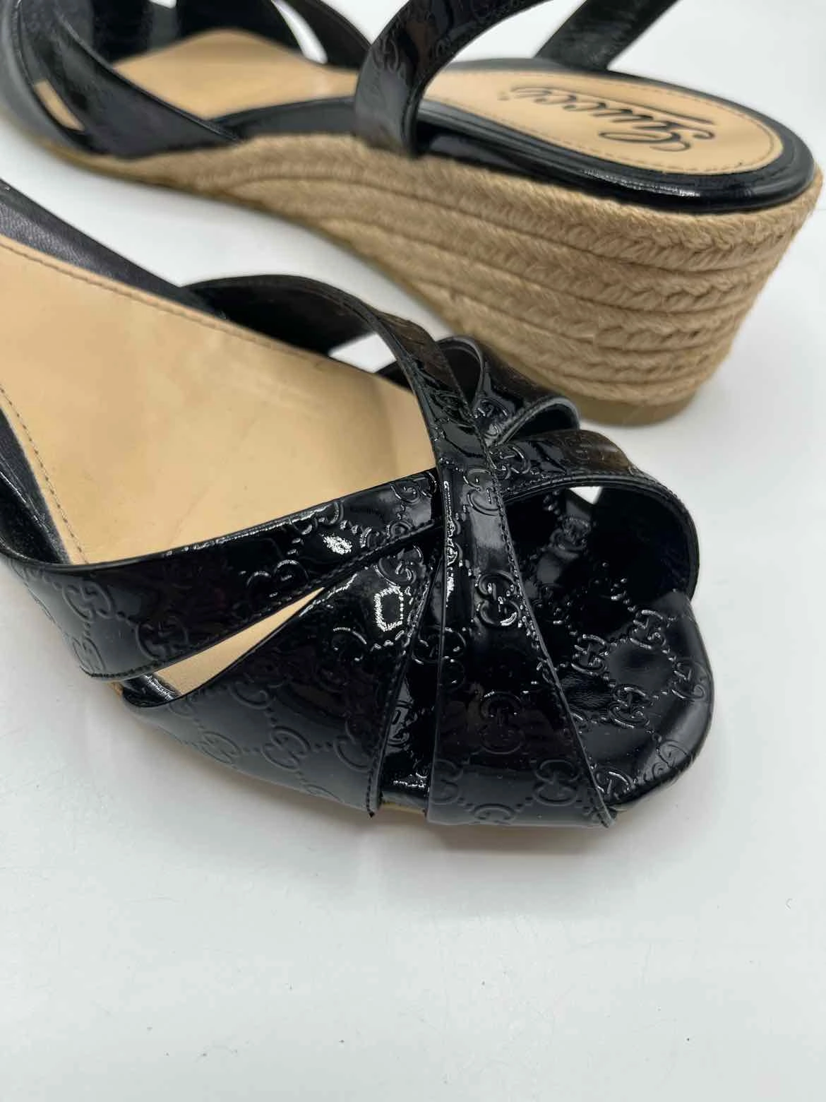 Gucci black and beige Size 10.5 Shoes