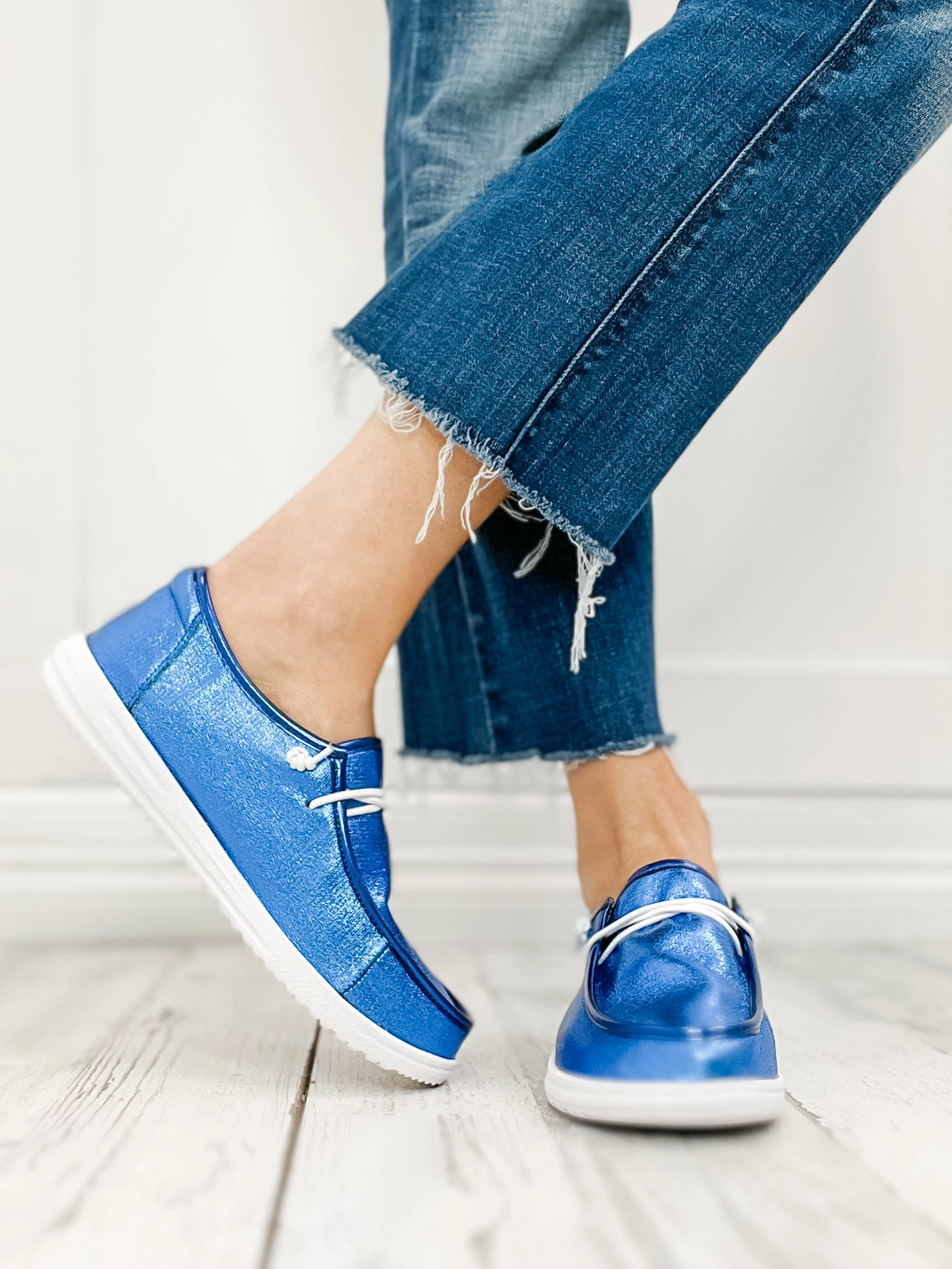 KAYAK - ELECTRIC BLUE CRINKLE METALLIC