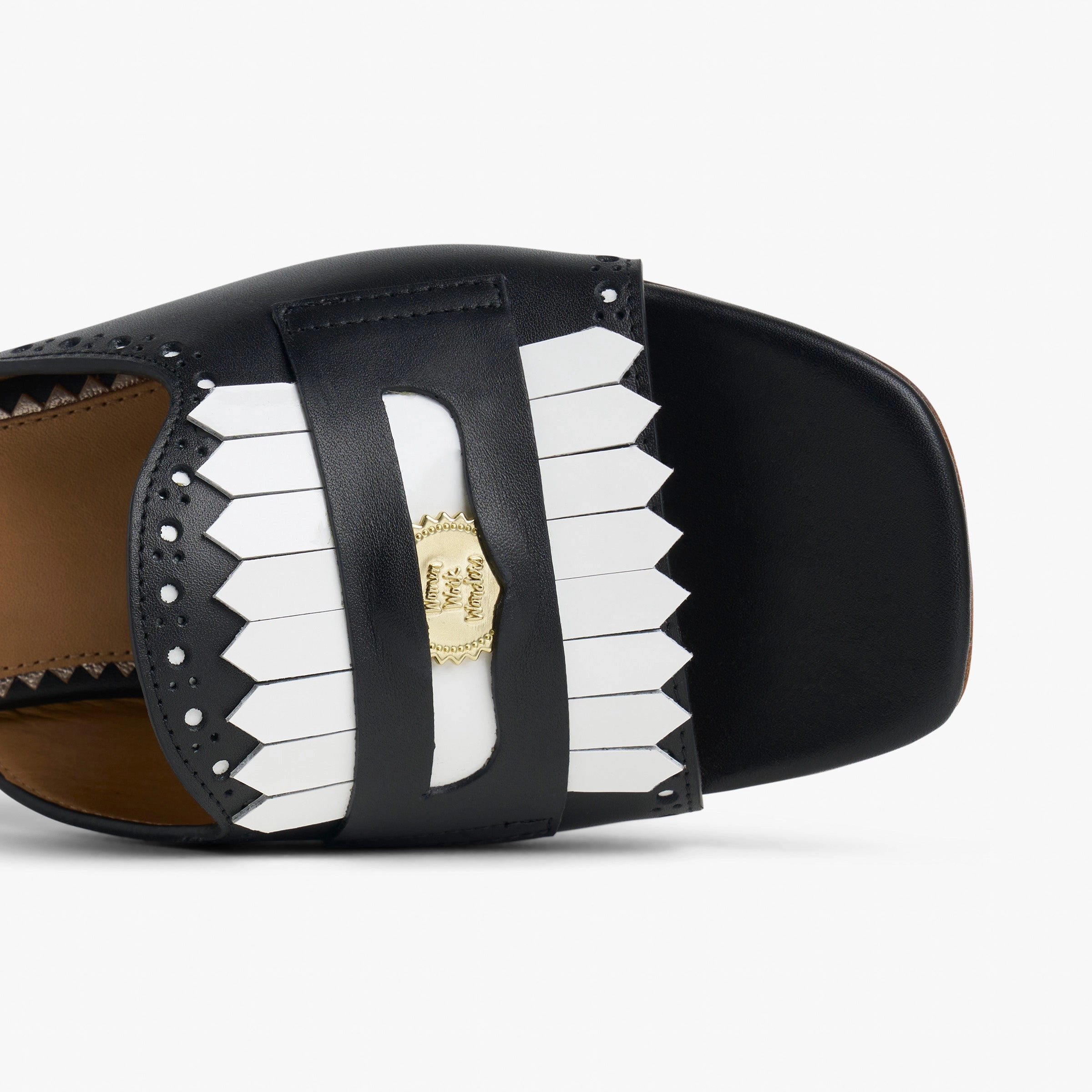 Miss Cameron Sandal