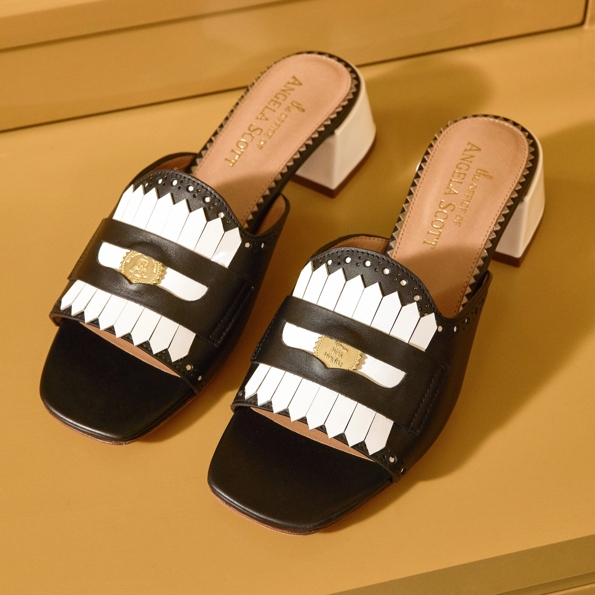 Miss Cameron Sandal