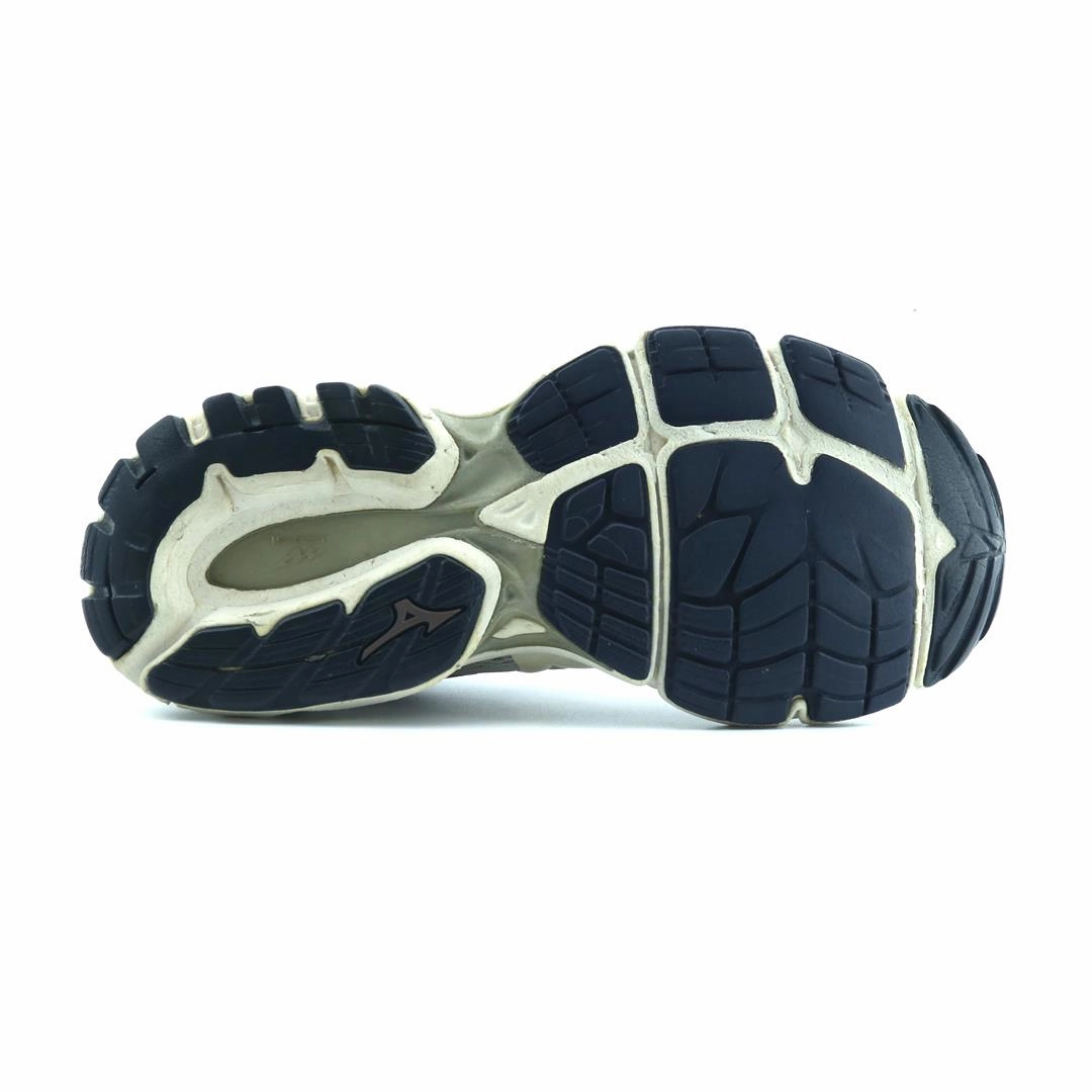 MIZUNO WAVE INSPIRE 16