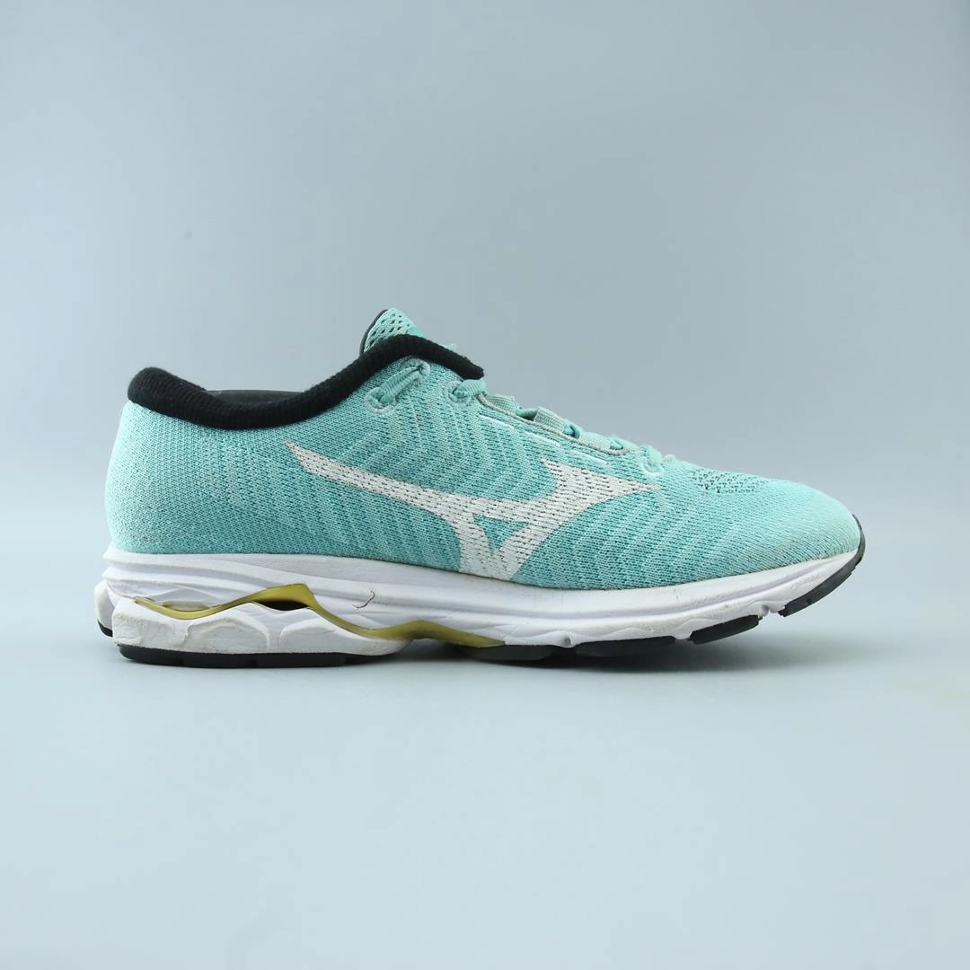 MIZUNO WAVE RIDER 23