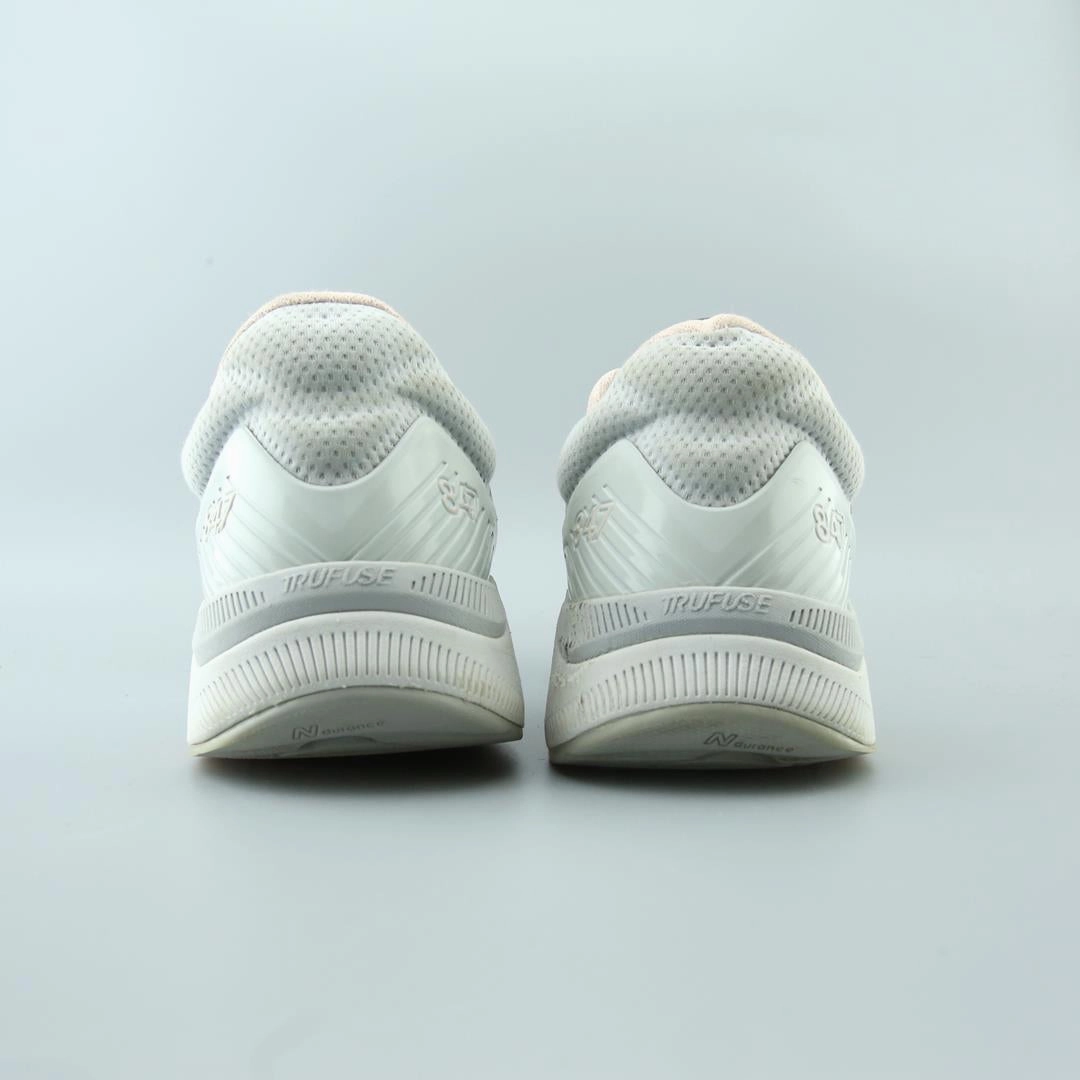 NEW BALANCE 847V4