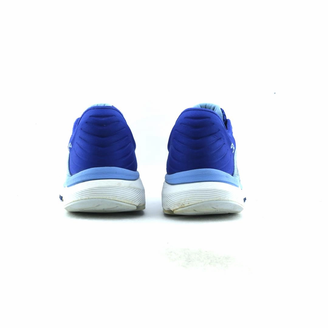 NEW BALANCE 860 V10