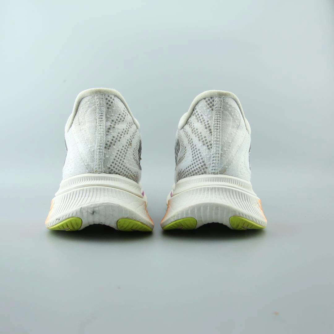 NEW BALANCE FUELCELL SUPERCOMP TRAINER V2