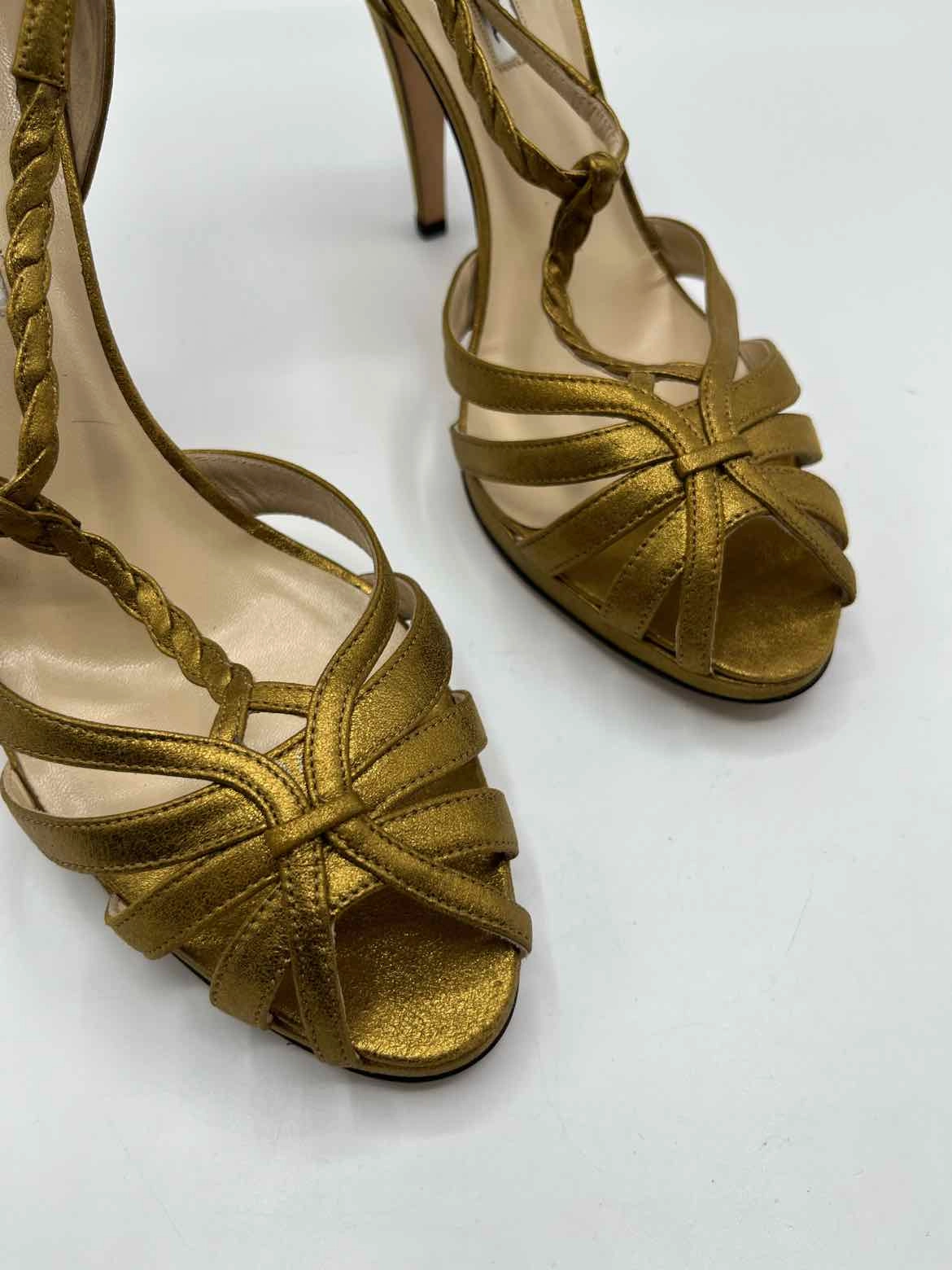 Oscar de la Renta metallic gold Size 40 Shoes
