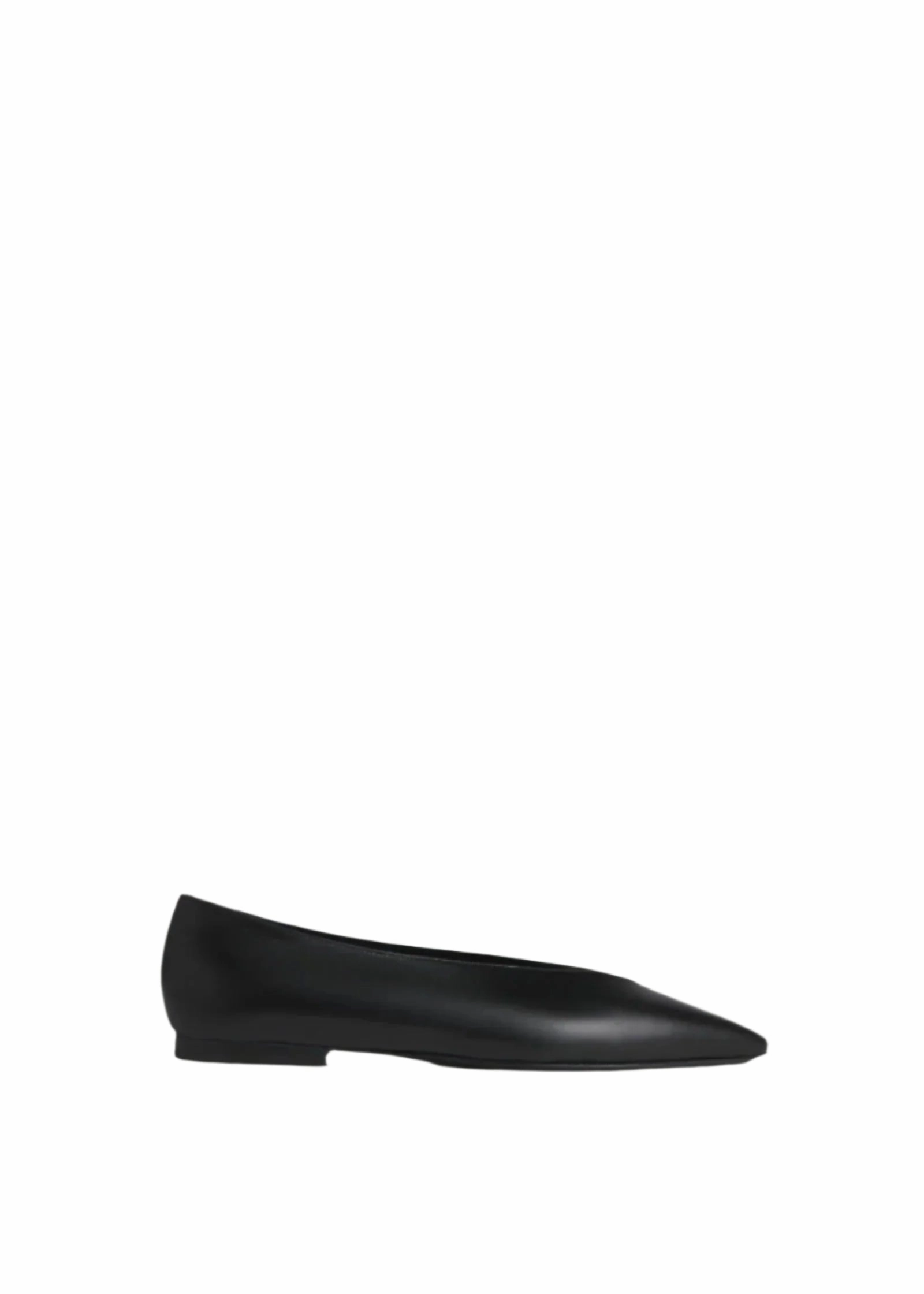 Pointed Ballerina Flat in Calfskin - Black