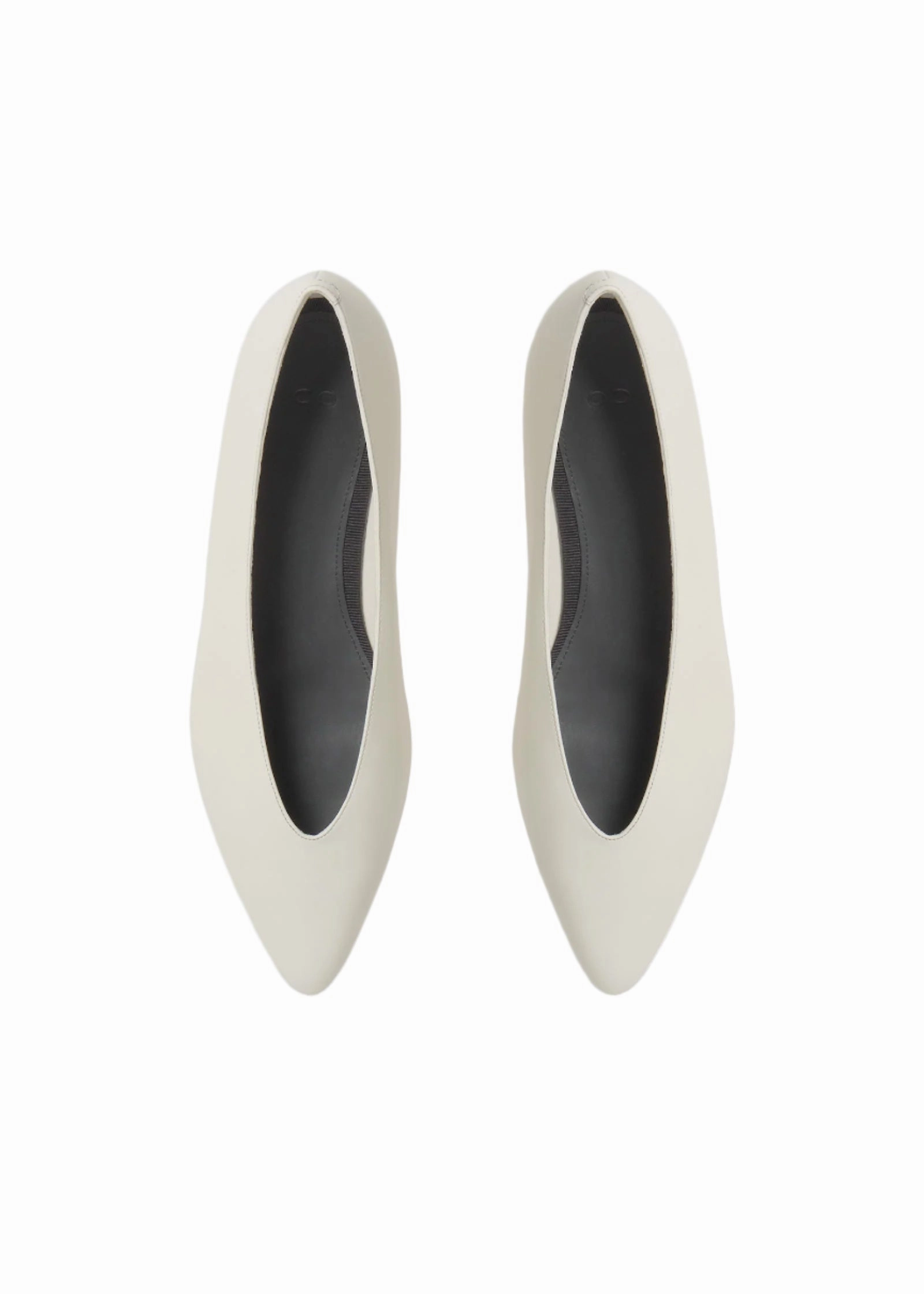 Pointed Ballerina Flat in Calfskin  - Ivory