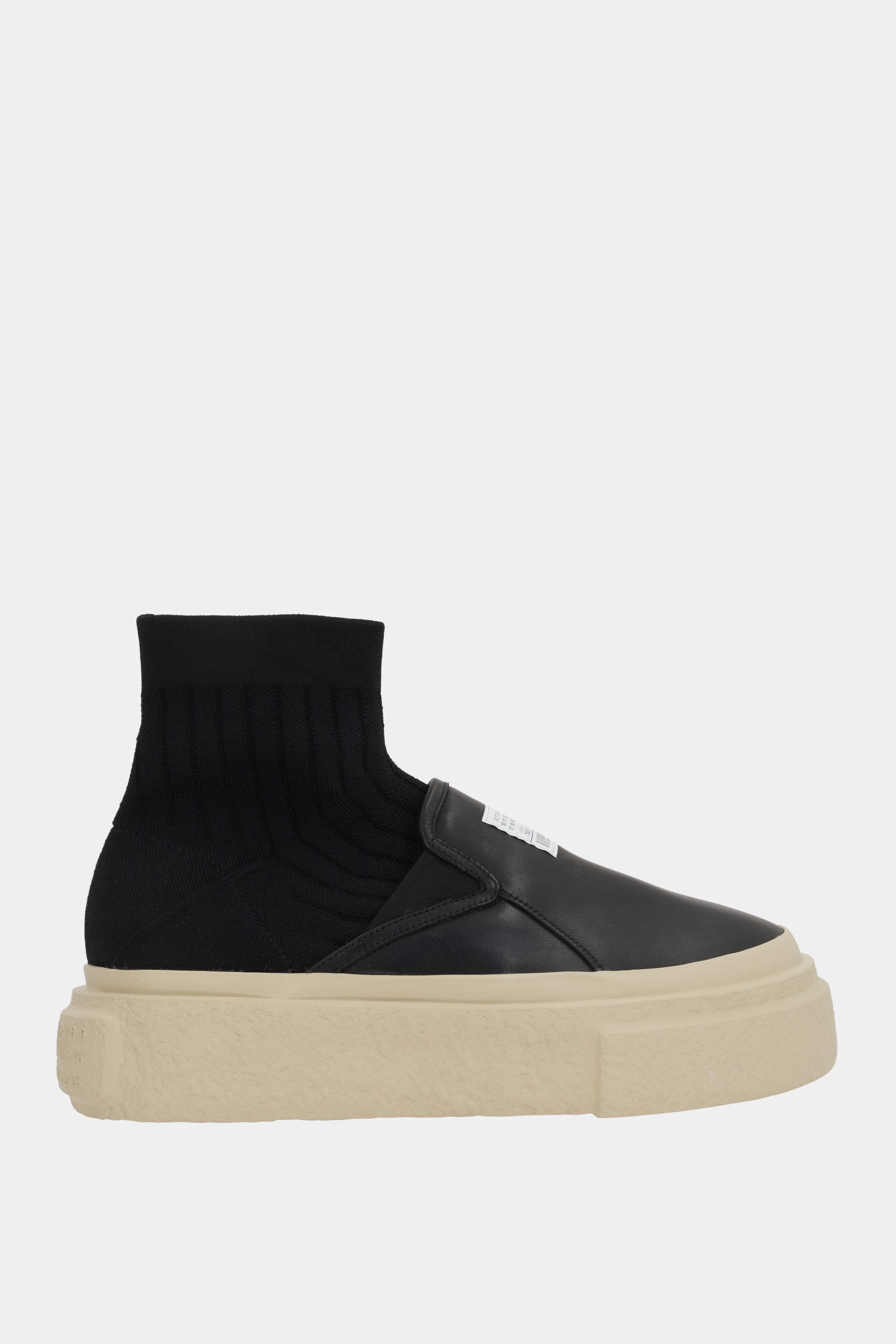 pull-on sneaker in leather and stretch knit