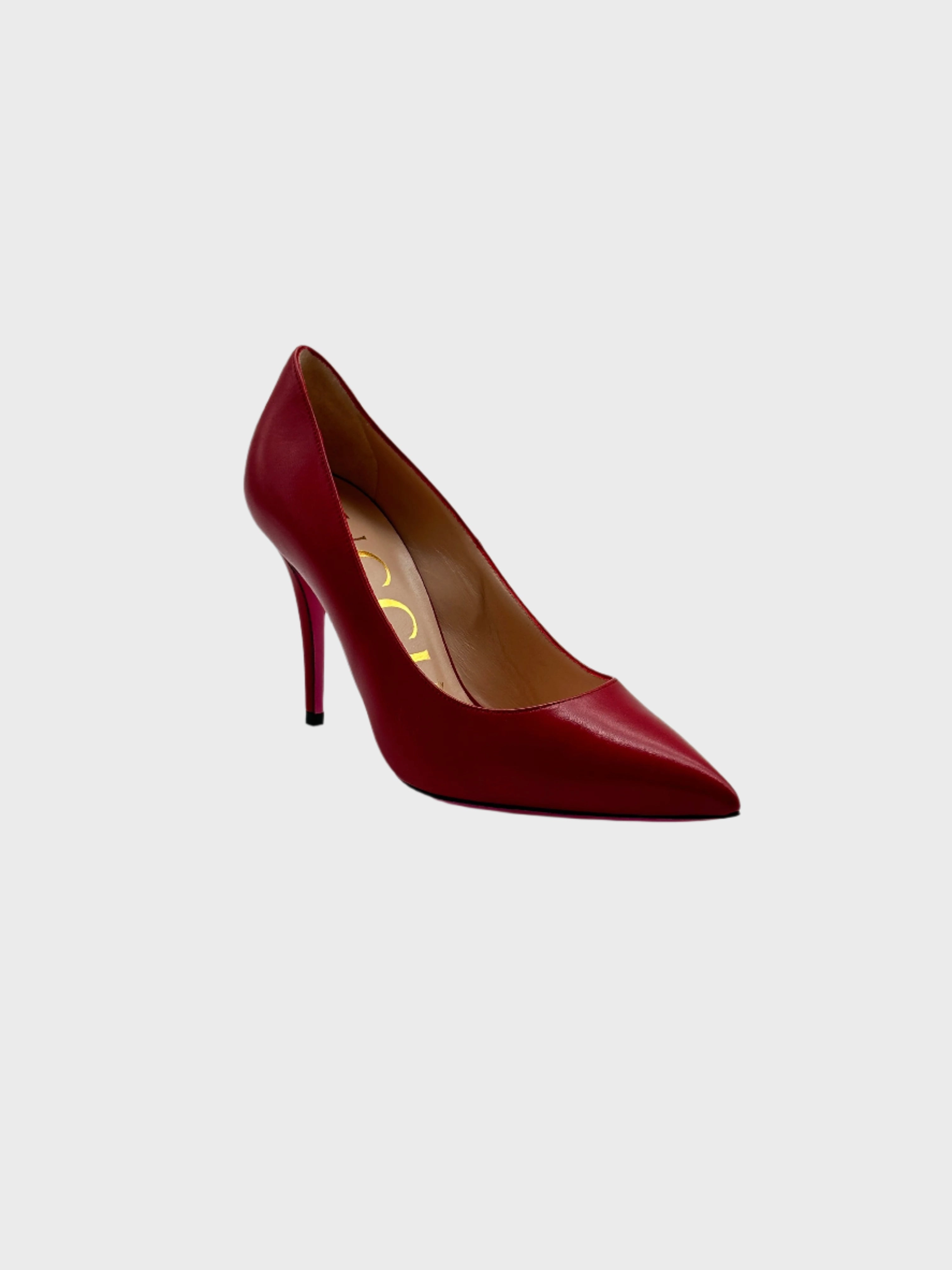 Red Décolleté