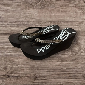 Sandals Heels Platform By Guess In Black & Silver, Size: 7