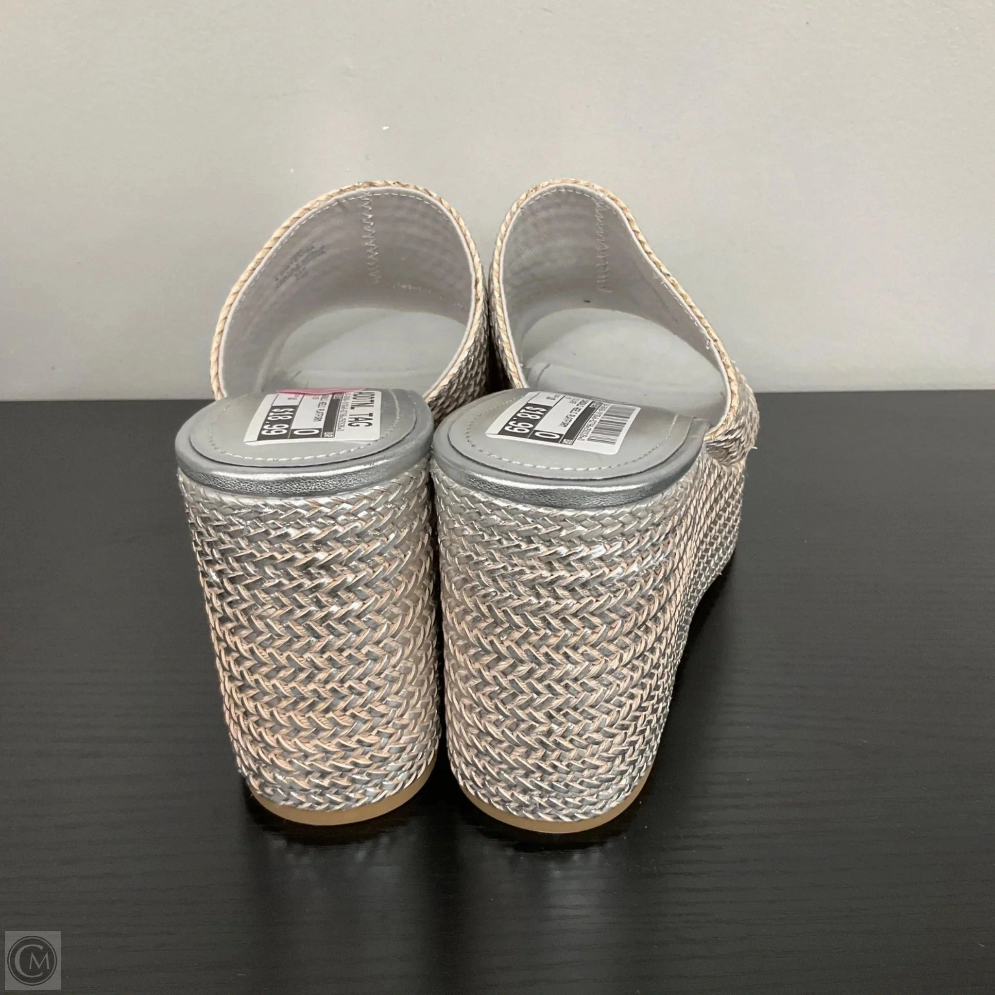 Sandals Heels Platform By Guess In Silver, Size: 10