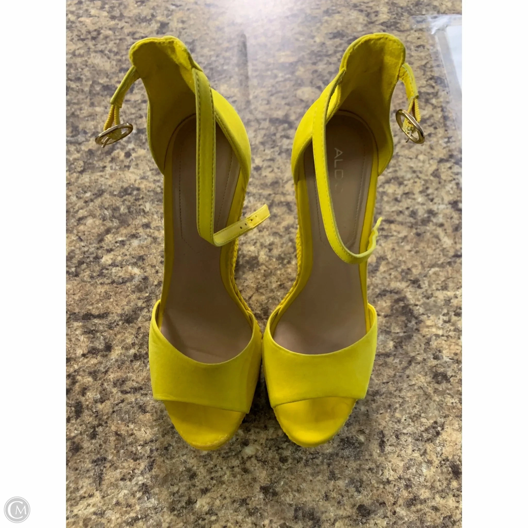 Sandals Heels Wedge By Aldo In Yellow, Size: 8