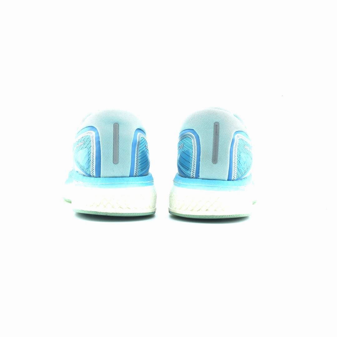SAUCONY TRIUMPH ISO 5