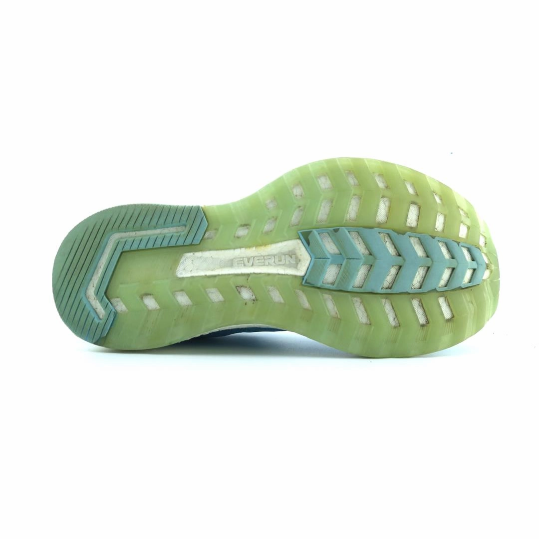 SAUCONY TRIUMPH ISO 5