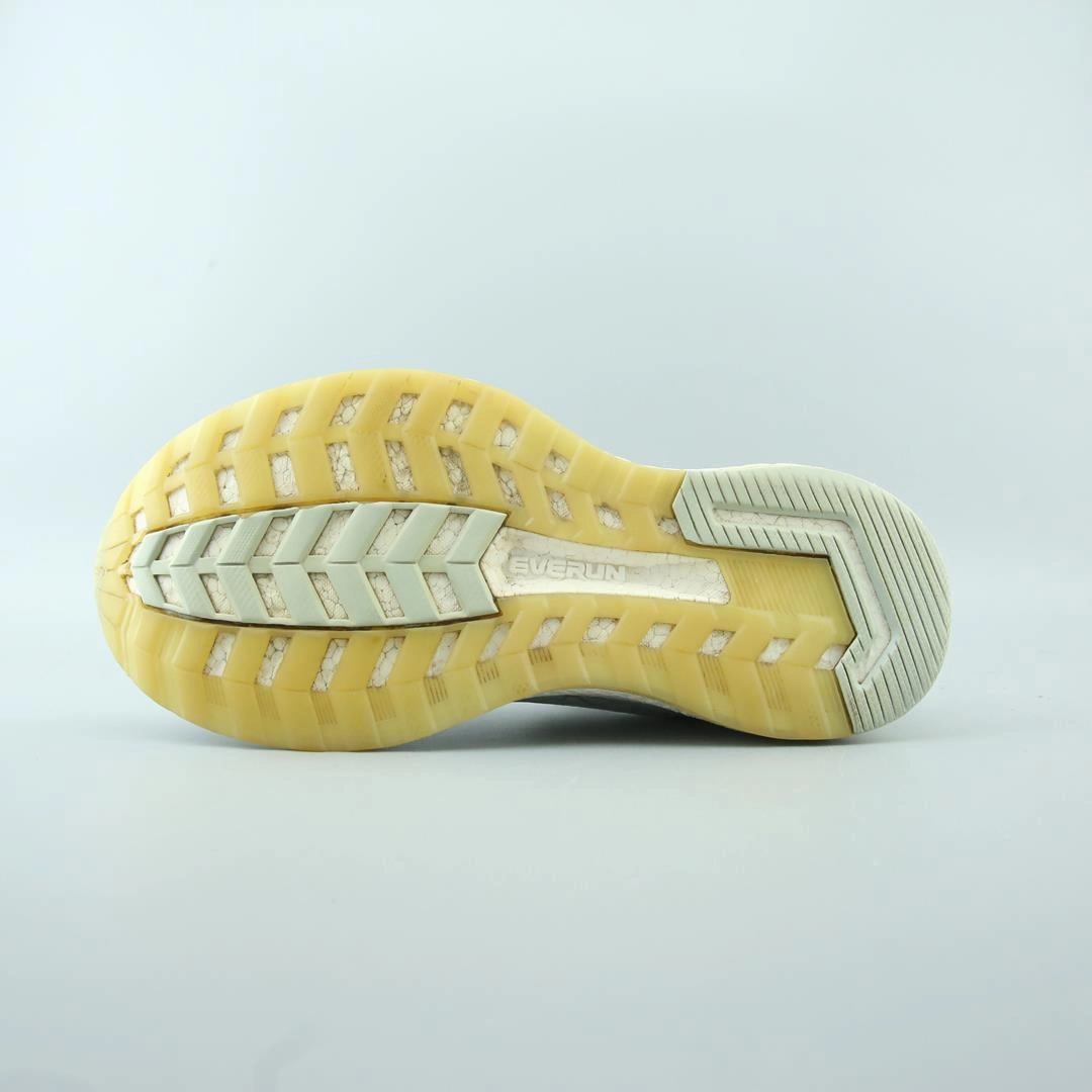 SAUCONY TRIUMPH ISO 5