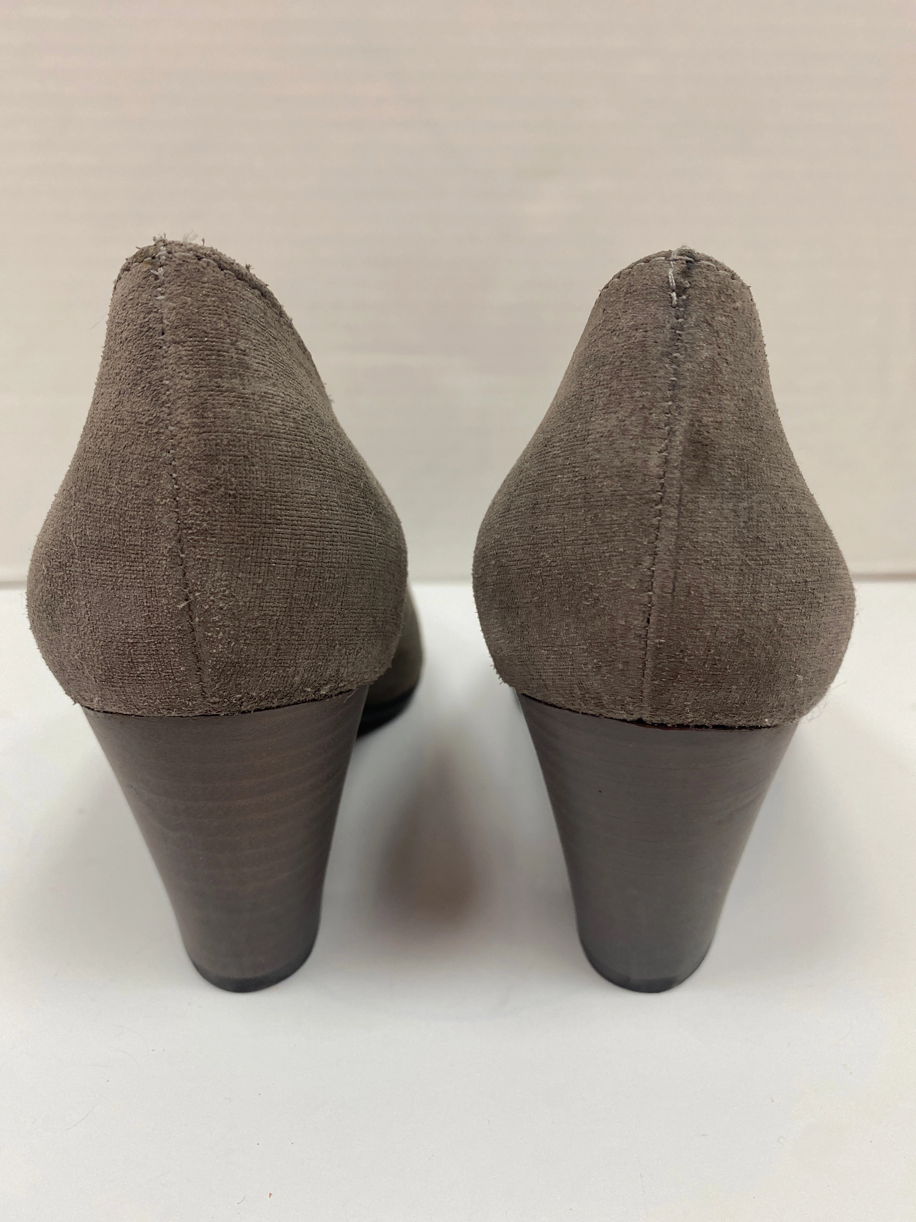 Shoes Heels Block By Nurture In Grey, Size: 8