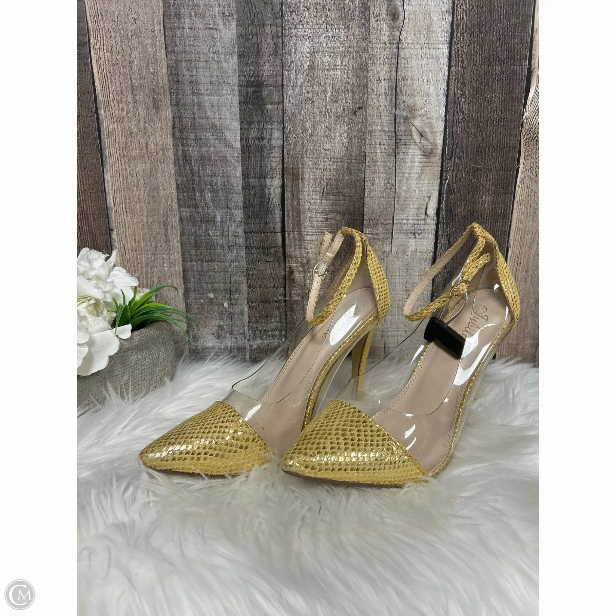 Shoes Heels Stiletto By Cme In Gold, Size: 11