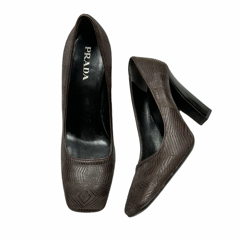 Shoes Luxury Designer By Prada  Size: 8