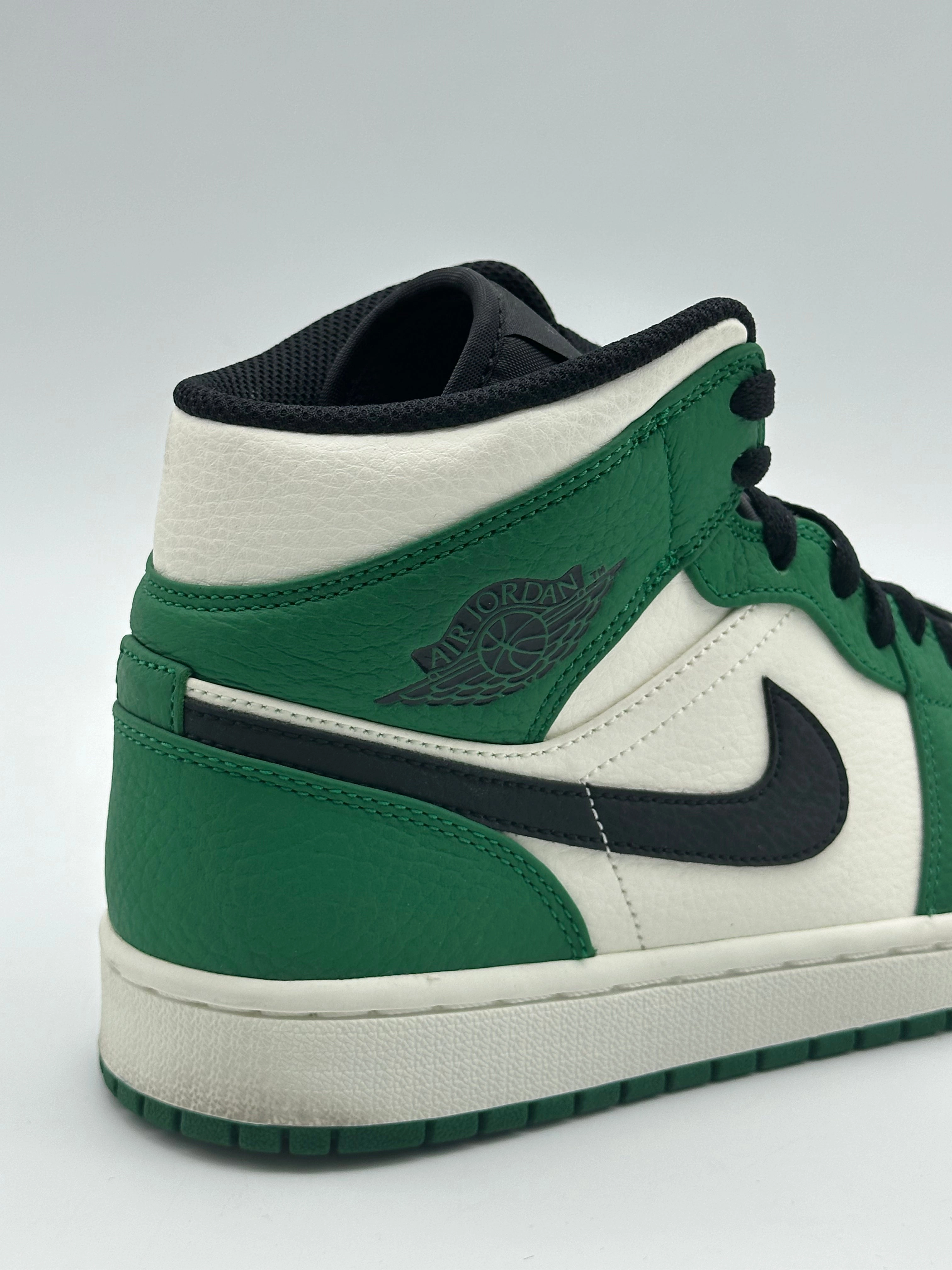 Sneakers Air Jordan 1 Mid Lucky Green