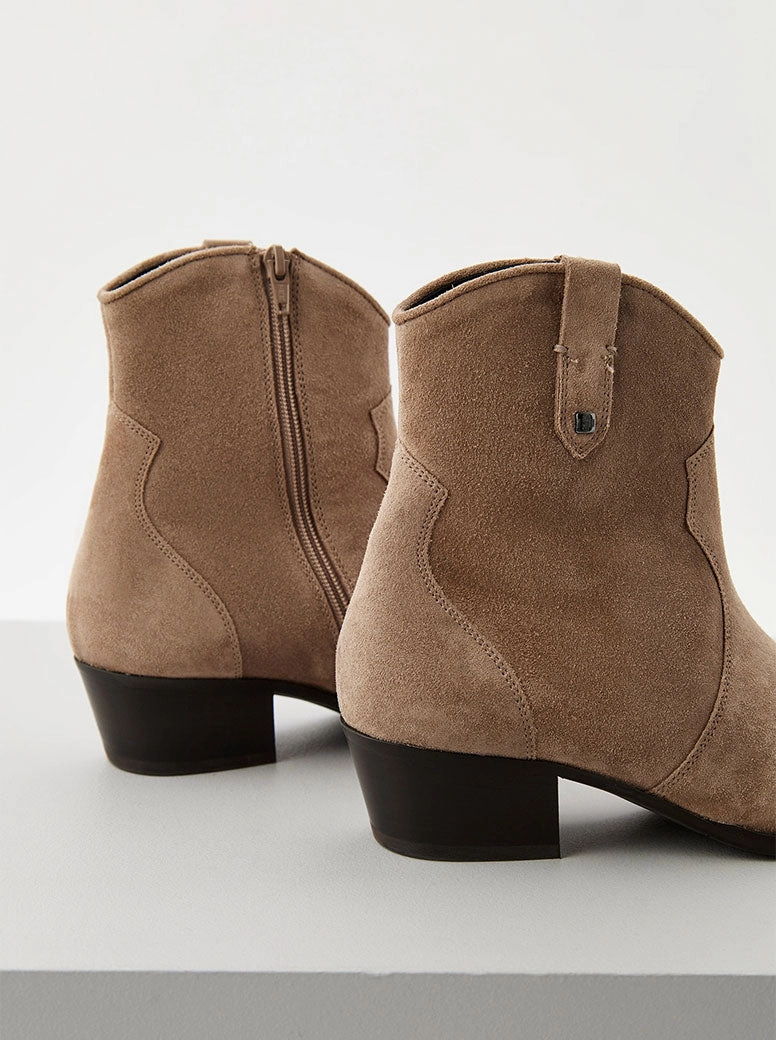 Thea taupe suede