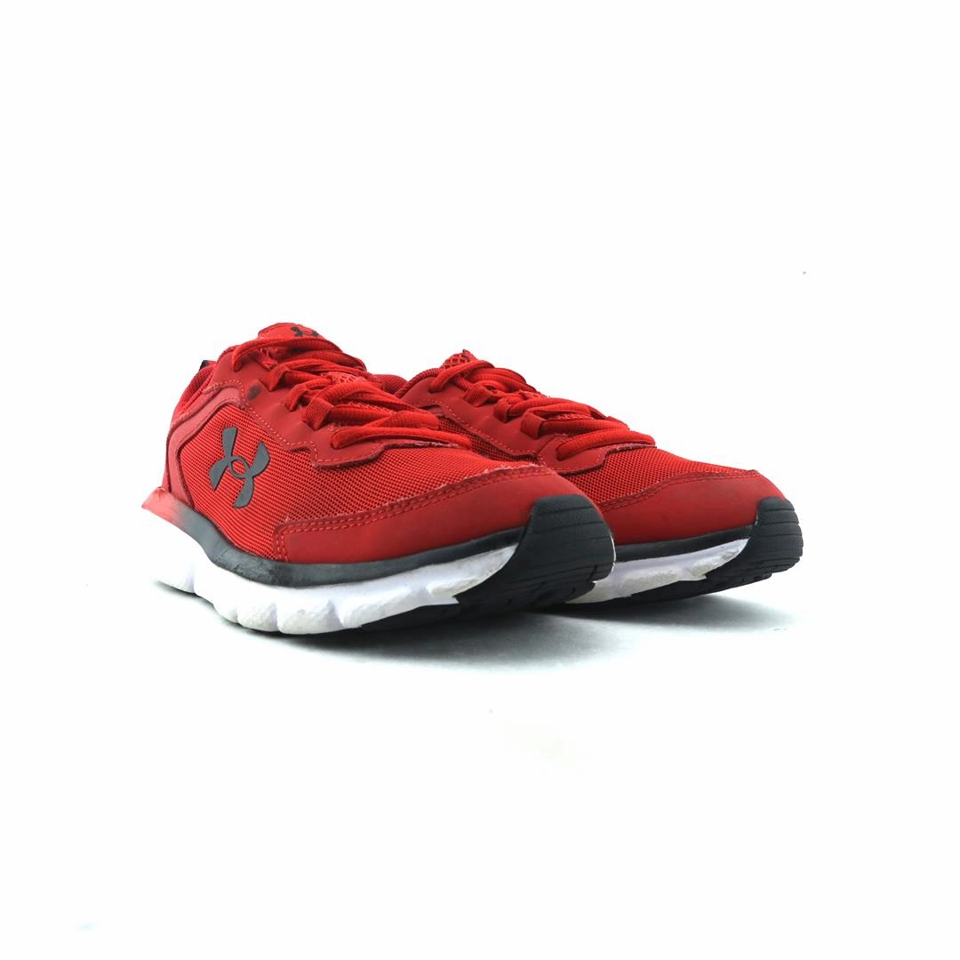 UNDER ARMOUR CHARGED ASSERT 9