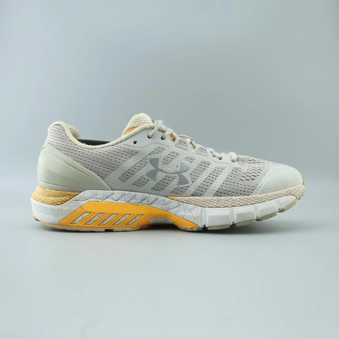 UNDER ARMOUR  HOVR GUARDIAN