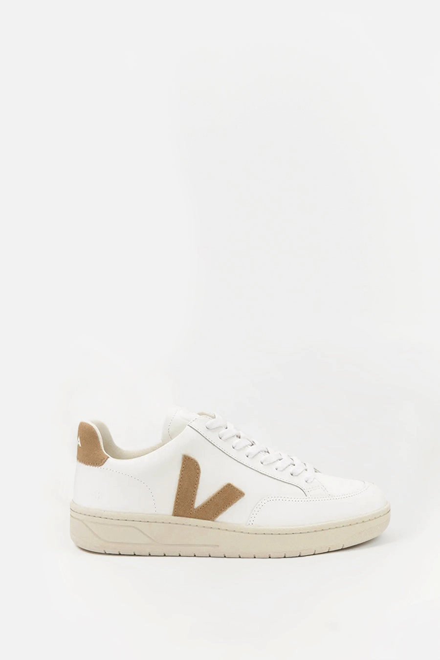 VEJA V-12 LEATHER EXTRA WHITE DUNE